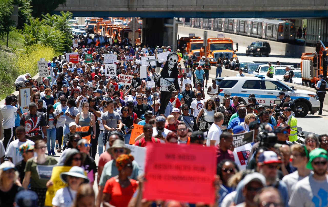 Este movimiento busca presionar al gobierno para que aprueben medidas contra la violencia.