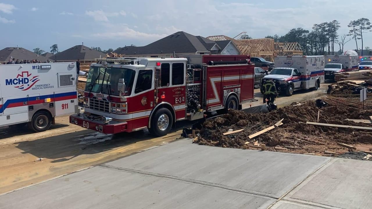 Confirman dos muertos y varios heridos en Conroe tras el paso de tormentas por la zona