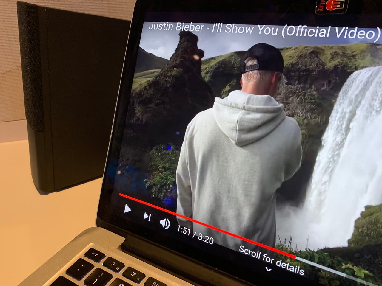 El cañón era poco conocido por los extranjeros hasta finales de 2015, cuando el cantante canadiense Justin Bieber grabó en el sitio su canción 'I'll Show You'.