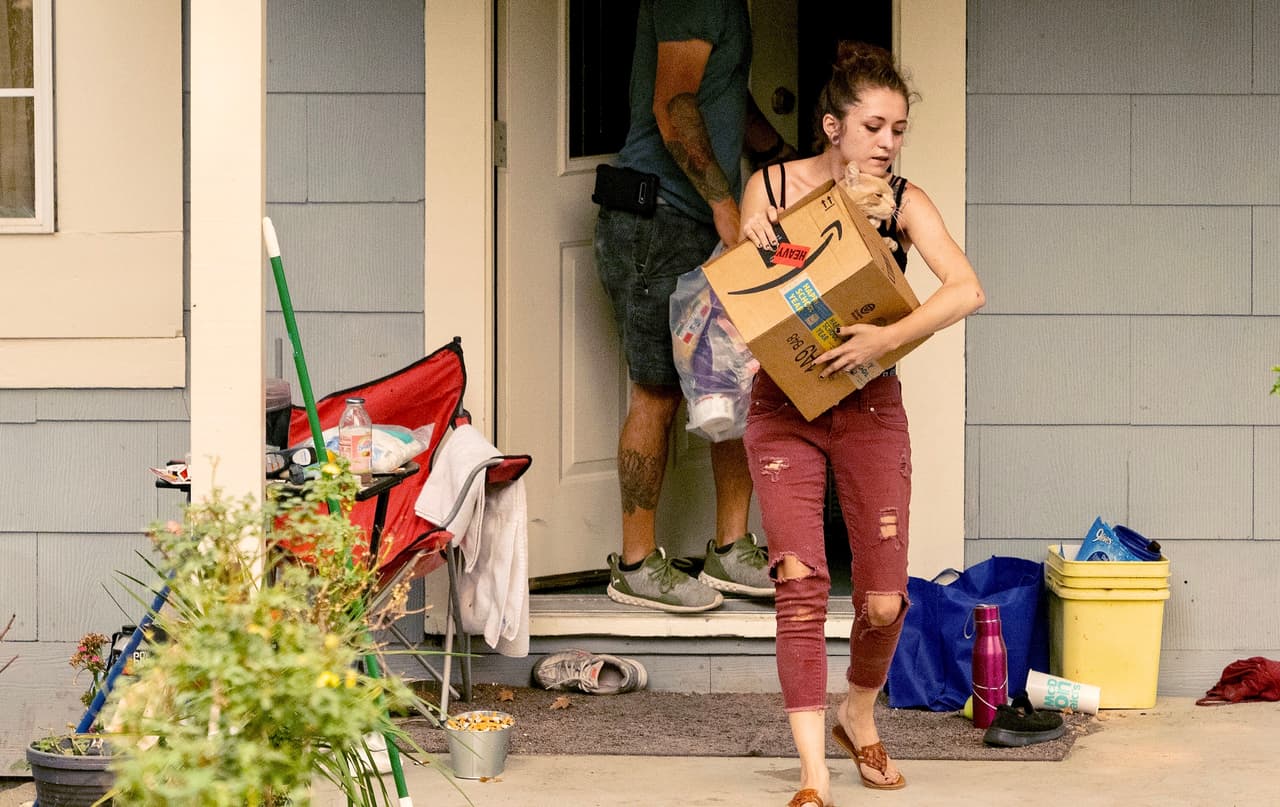 Ante el riesgo de la temporada de incendios forestales, recomiendan preparar un kit para evacuar