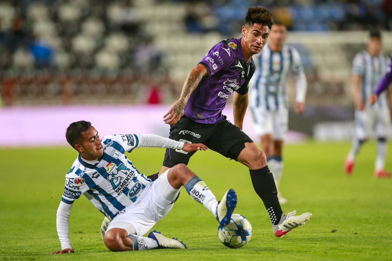La delantera de Pachuca sale con la pólvora encendida golean 3-1 a Mazatlán y toman el liderato momentáneo del torneo.