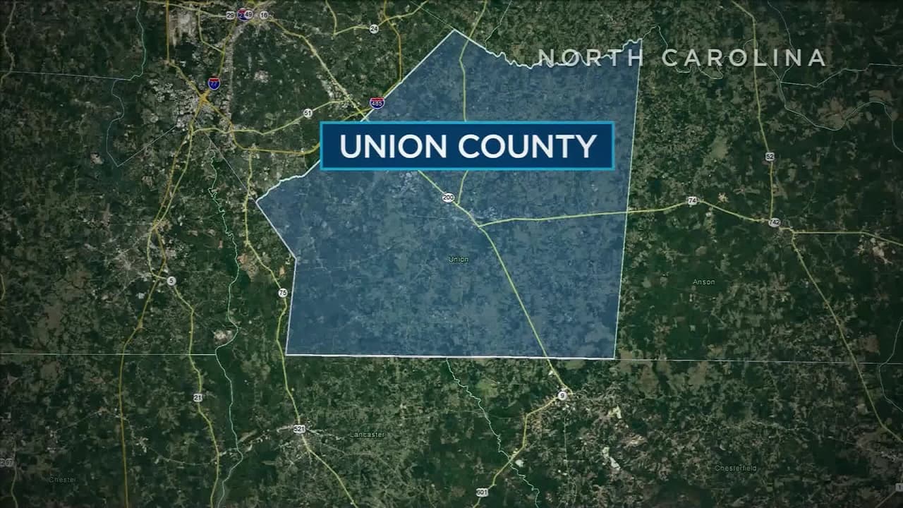 "Milagroso rescate": Descubren a un bebé recién nacido dentro de una bolsa de plástico