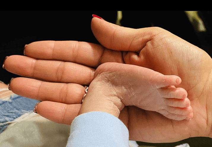 Casi cinco meses después de haber anunciado en las páginas de la revista ¡Hola! México que estaba embarazada, este 30 de mayo Sherlyn se convirtió en mamá de André.