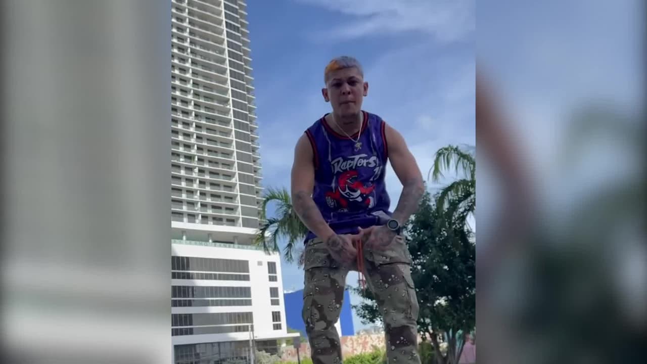 Policía de Miami arresta a una personalidad de Instagram por subirse al techo de una patrulla
