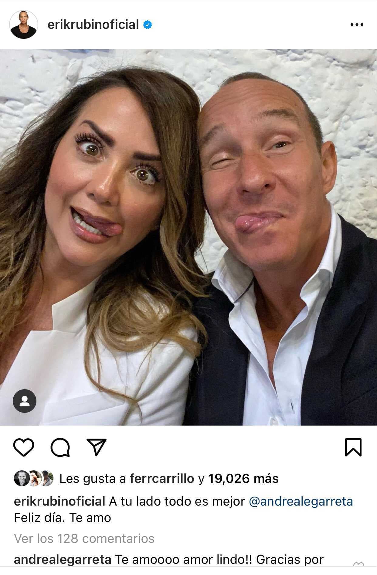 "Estamos juntos porque nos amamos y porque amamos estar juntos y nos respetamos y tenemos una historia linda", dijo. 
<br>