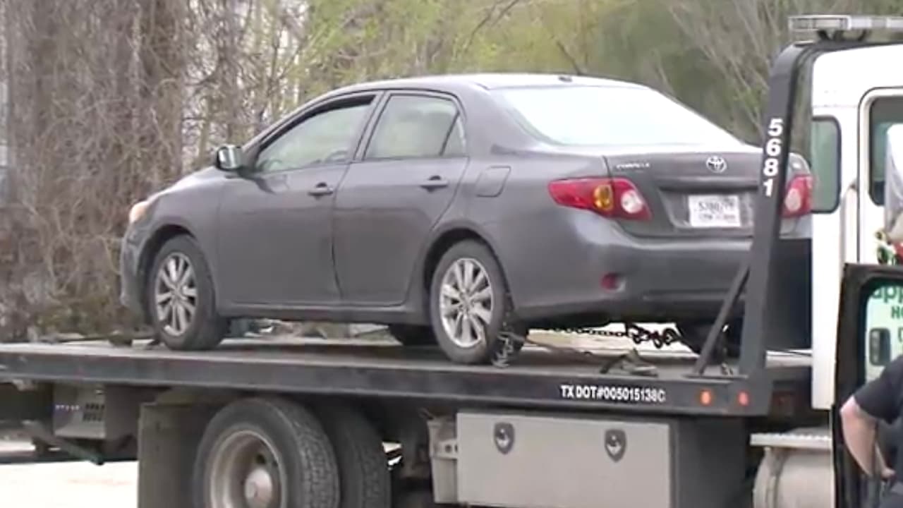 Sigue la búsqueda del sospechoso de robar un auto con un niño adentro