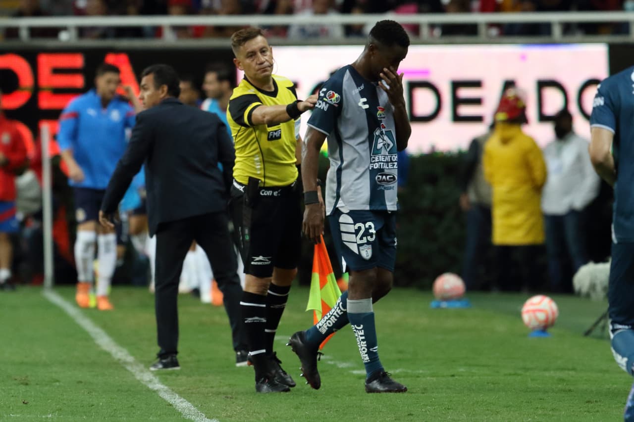 Chivas sigue sin anotar en el Estadio Akron y sin ganar en el Apertura 2022 tras empatar 0-0 ante Pachuca en la Jornada 6.