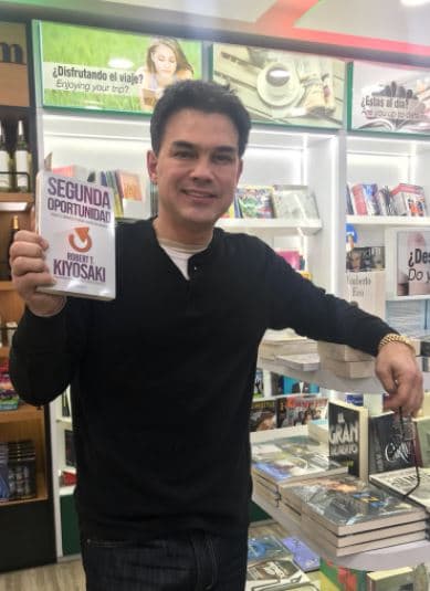 Otro de los polémicos romances de 'La Tigresa' fue el que mantuvo con el exparticipante de Big Brother, Patricio 'El Pato' Zambrano, y aunque el ahora político incluso decía amarla ante los medios, fue la misma Irma quien se encargó de poner en su lugar al oportunista joven.