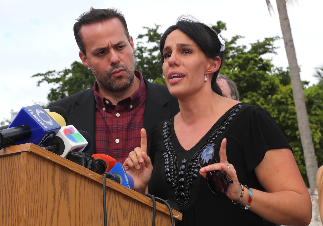 Y es que
<b>José Joel</b> y
<b>Marysol</b> querÃan ver el cuerpo de su padre, pero no tuvieron una comunicación clara con su hermana menor.