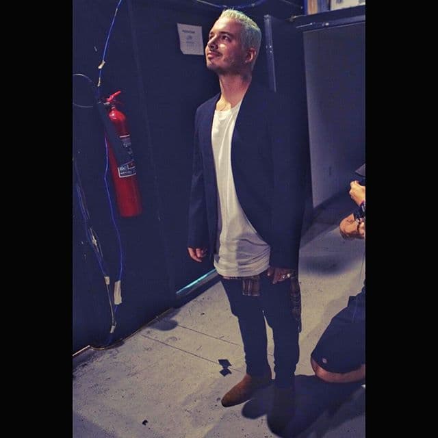 J Balvin se puso feliz sobre el escenario y deleitó a todos con 'Ginza' y 'Ay Vamos'.