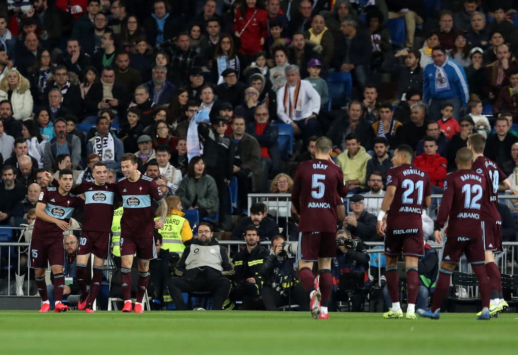 Smolov pega primero con asistencia de Iago Aspas y silencia al Bernabéu apenas comenzado el juego.