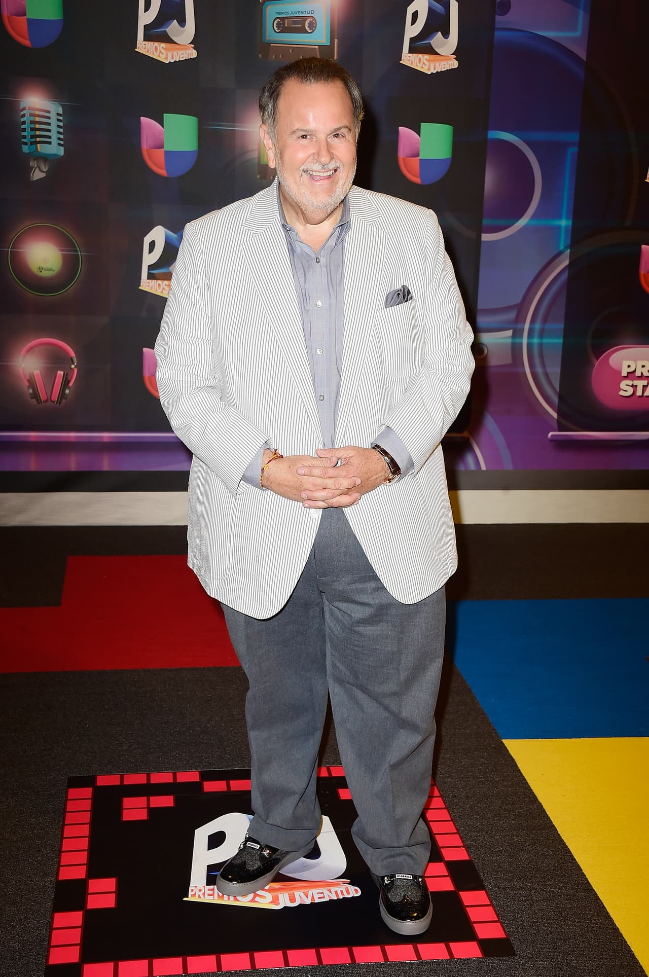 En 2015 lo vimos lucir as铆 en la alfombra de Premios Juventud.