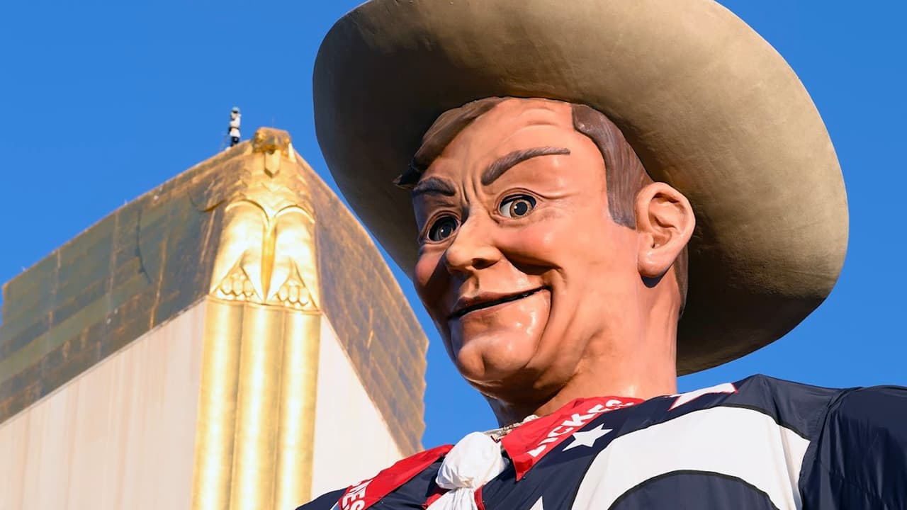 <i>¡Howdy! </i>
<b>Del viernes 29 de septiembre al domingo 22 de octubre</b>, se celebra en el Fair Park de la ciudad de Dallas, uno de los eventos más esperados de todo el año en el estado de la estrella solitaria:
<b>La Feria Estatal de Texas 2023</b>. En el 3921 Martin Luther King Blvd.
