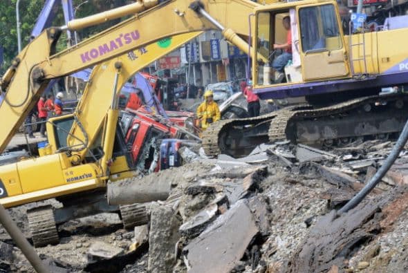 Se trata de una ciudad portuaria de 2.8 millones de habitantes, en el suroccidente de la isla.