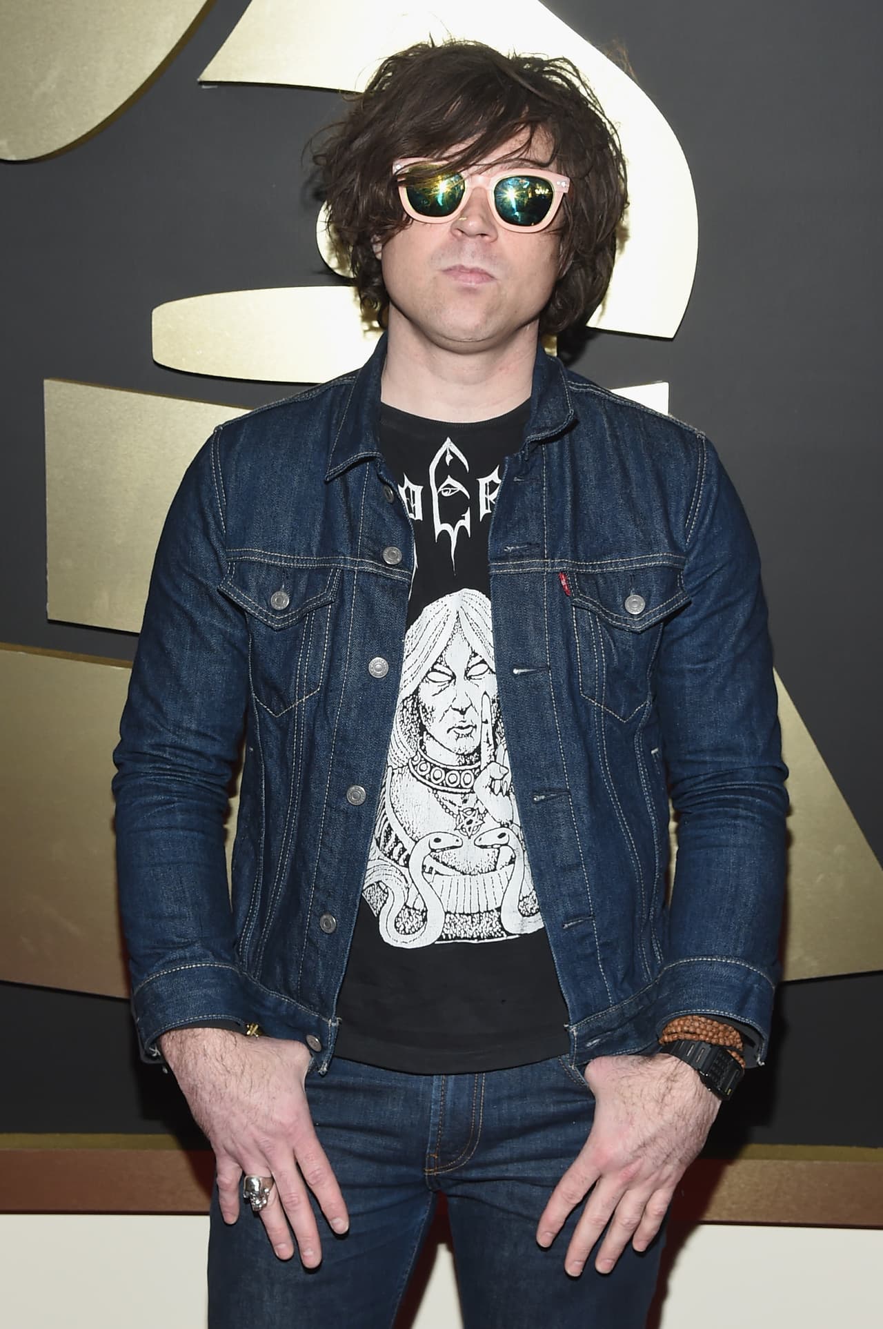 Ryan Adams: "#Charleston, Te quiero. Usted está en mis pensamientos esta noche".