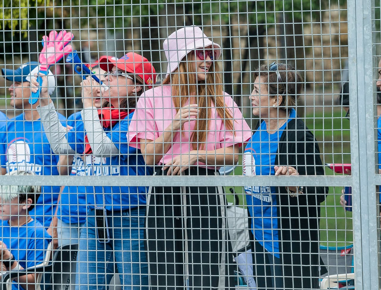 Dio brincos, gritó y se alegró del actuar de Milan sobre el campo de juego. 
<br>