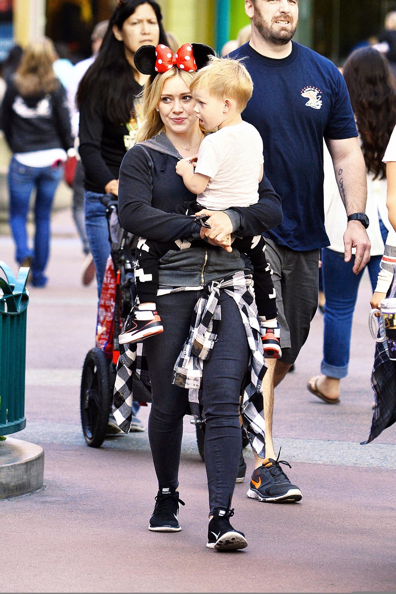 Hilary ha compartido el crecimiento de Luca a través de sus redes sociales.