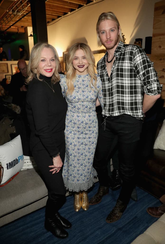 <b>Chloë Grace Moretz y Trevor</b>
<br>La actriz de 'Kick-Ass' tiene cuatro hermanos mayores, pero suele ir a eventos con Trevor, quien tiene sus mismos grandes ojos azules y melena dorada.