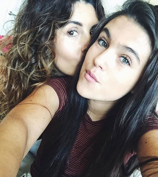 Romina heredó los ojos verdes de su papá 
<b><a href="http://www.univision.com/temas/jorge-poza">Jorge Poza</a></b>.