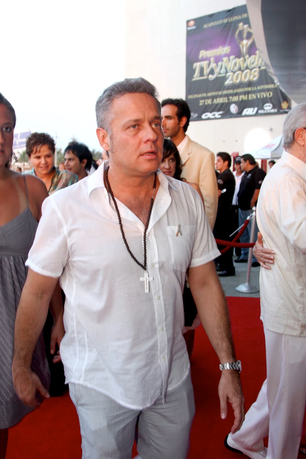 Alexis Ayala sufrió un infarto este 30 junio por lo que fue trasladado a un hospital en Acapulco, Guerrero. Debido a la gravedad de su condición, se mantiene en terapia intensiva.