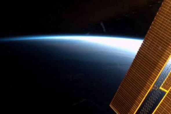 Mis padres estaban saludando desde Maryland al amanecer, así que tomé una foto de ellos. Fotos: @astro_reid