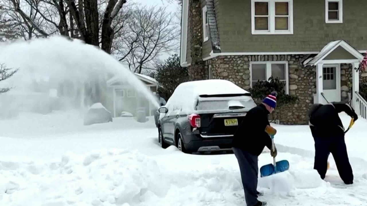 Alerta máxima por potente tormenta invernal en el noreste de EE. UU.