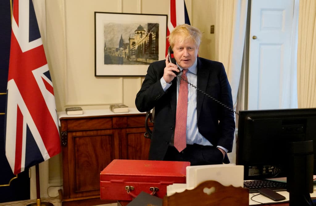<b>Boris Johnson</b> (55), primer ministro de Gran Bretaña, fue contagiado de COVID-19. Posteriormente, tomó medidas más drásticas para proteger a la comunidad británica de la enfermedad.