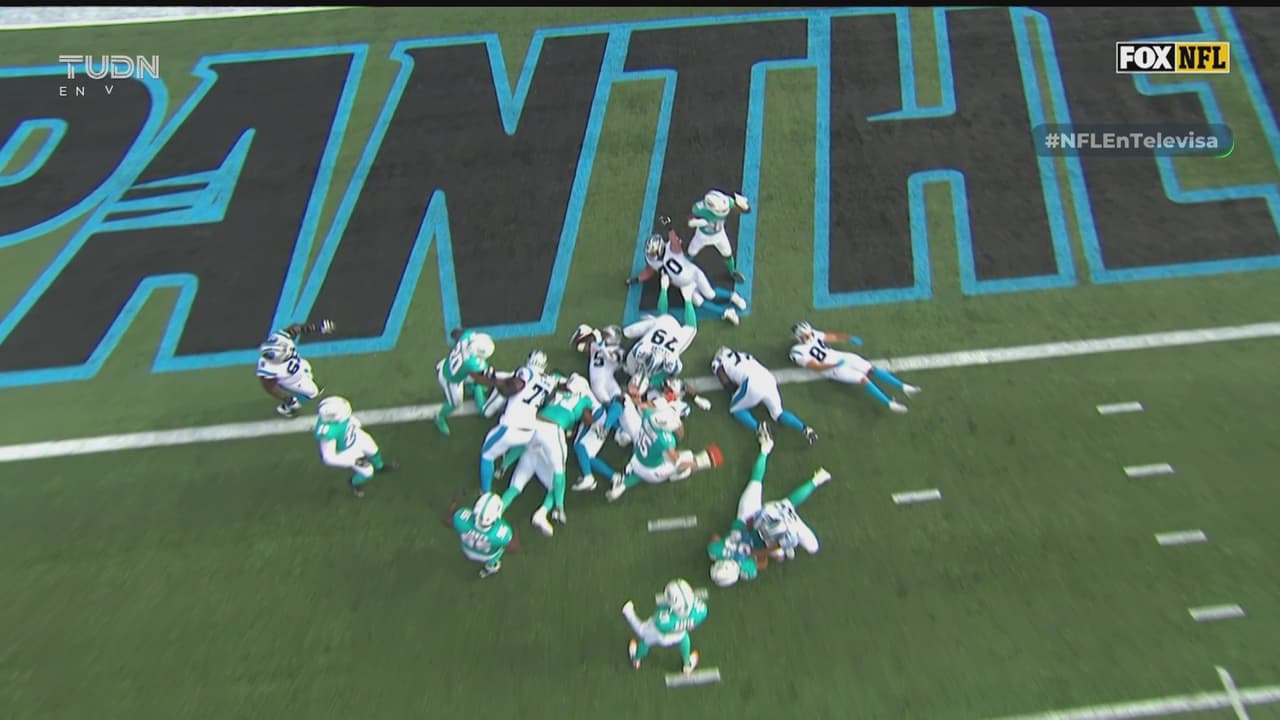 ¡Remontada! Rico Dowdle da a Panthers ventaja sobre Dolphins