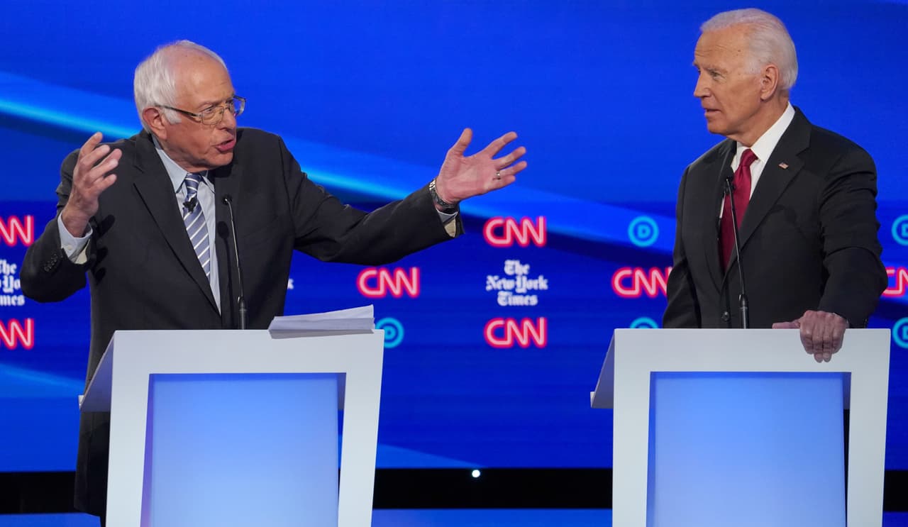 El debate también le sirvió a 
<a href="https://www.univision.com/temas/bernie-sanders">Bernie Sanders</a> para regresar a la campaña tras 
<a href="https://www.univision.com/noticias/elecciones-en-eeuu-2020/bernie-sanders-confirma-que-sufrio-un-ataque-al-corazon-y-es-dado-de-alta">sufrir un infarto</a> a principios de este mes. El senador por Vermont no se mostró tan combativo como en citas anteriores pero presentó sus ideas con rotundidad. Fue aplaudido cuando dio las gracias a sus seguidores y rivales por sus buenos deseos y declaró: “Me siento genial”.