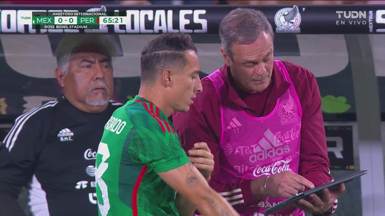 ¡De Principito a Emperador! Guardado iguala a Suárez en 178 partidos con el Tri