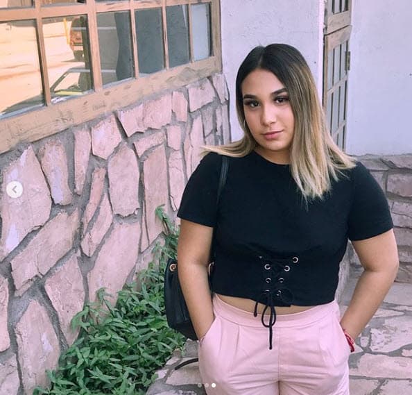 Valentina era muy pequeña cuando su padre murió, pero no deja de recordarlo con fotografías en sus redes sociales.