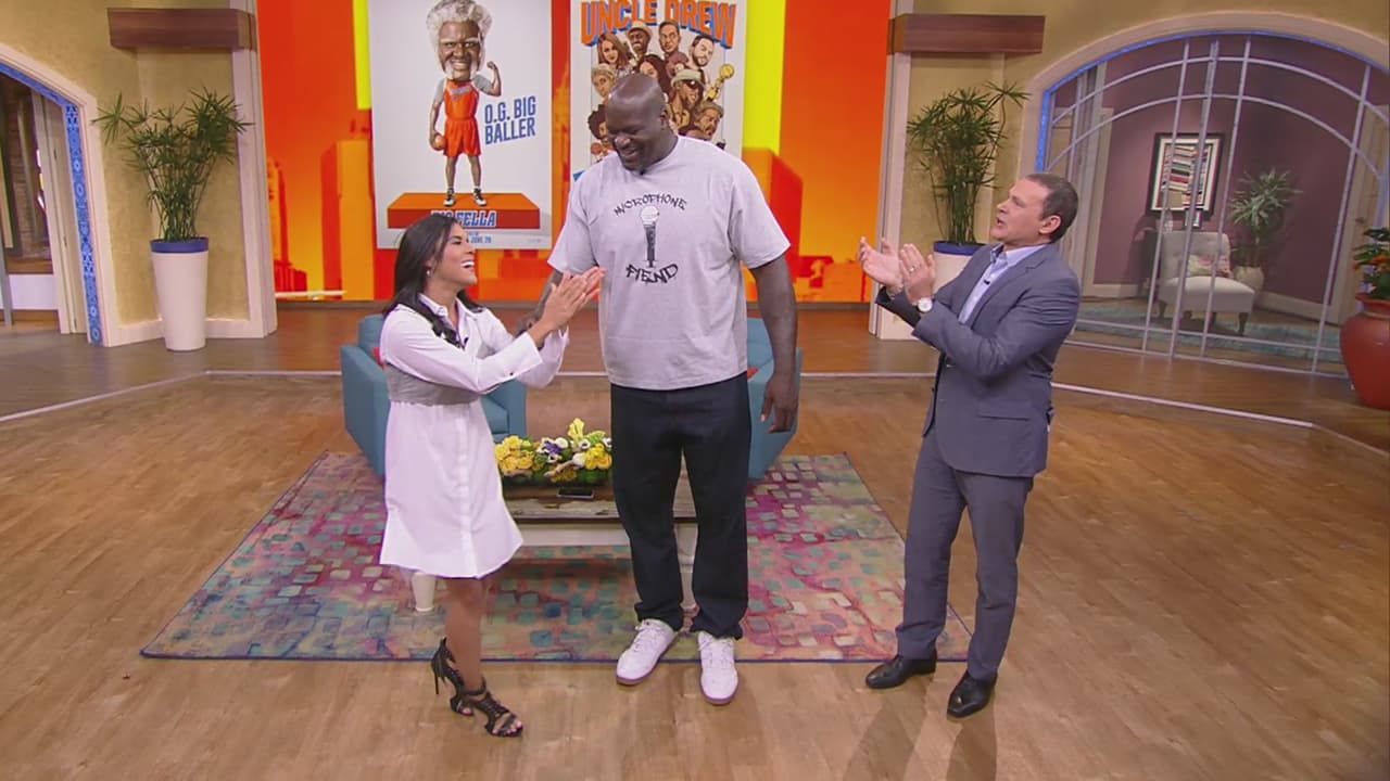 Nuestros conductores aplaudieron y agradecieron a nuestro invitado su visita.