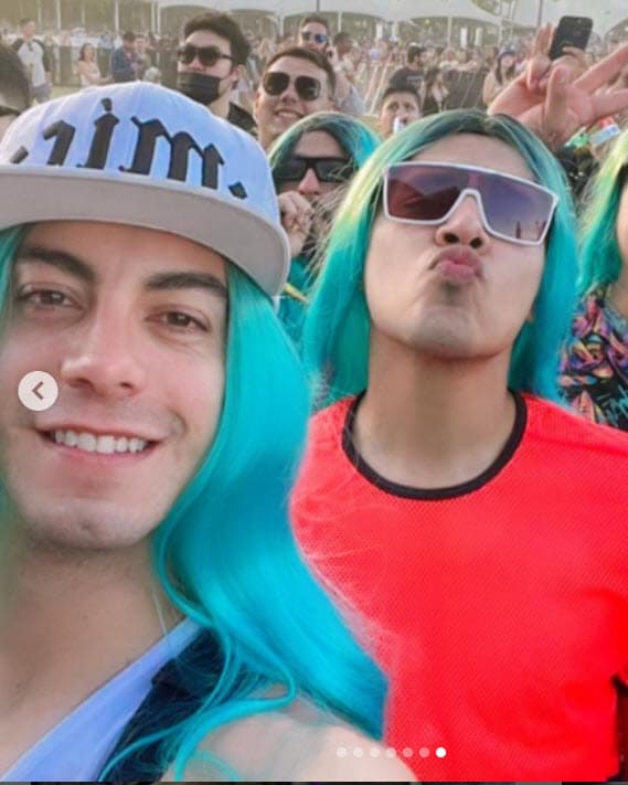 "Él aquí anda, pero dice: 'No, que a mí no me pregunten nada porque 
<b>no sé qué contestar</b>'", expuso sobre su prometido Jonathan Bencomo. 
<br>