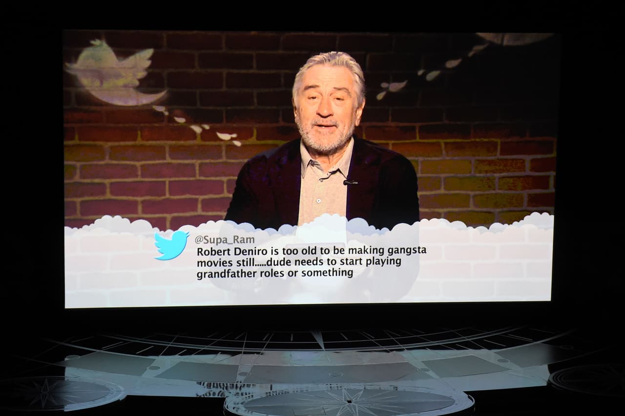 US actor Robert De Niro reads mean tweets he received on his twitter account during a video address at the 89th Oscars on February 26, 2017 in Hollywood, California. / AFP / Mark RALSTON (Photo credit should read MARK RALSTON/AFP/Getty Images)