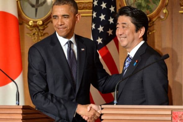 El presidente se reunió con el primer ministro nipón, Shinzo Abe.