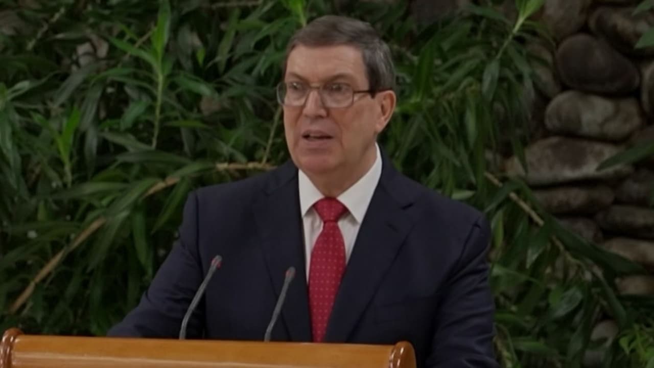 Canciller de Cuba dice que no hay negociaciones con EEUU, pero mantienen "disposición de contacto"