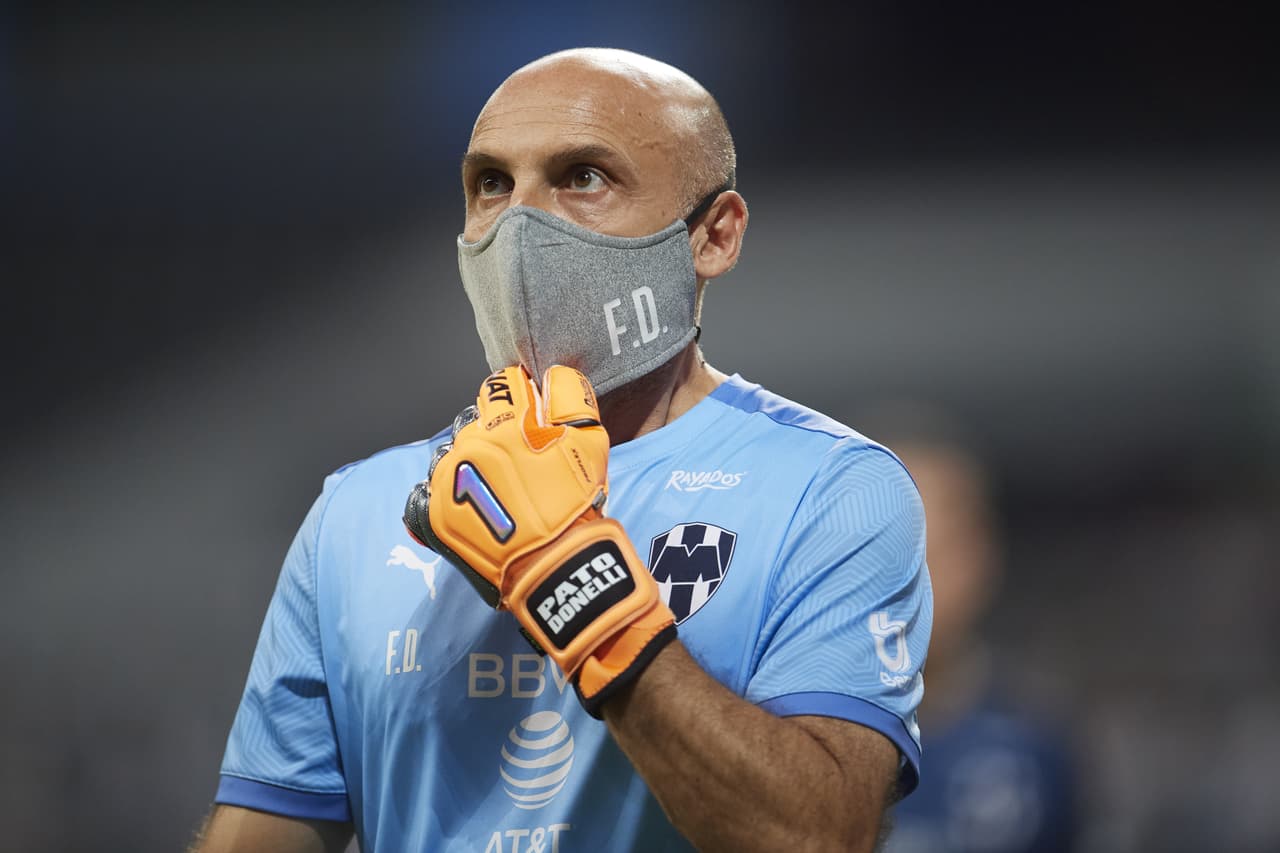 Manteniendo las medidas de sanidad previo al partido de Monterrey contra los Rayos de Necaxa.