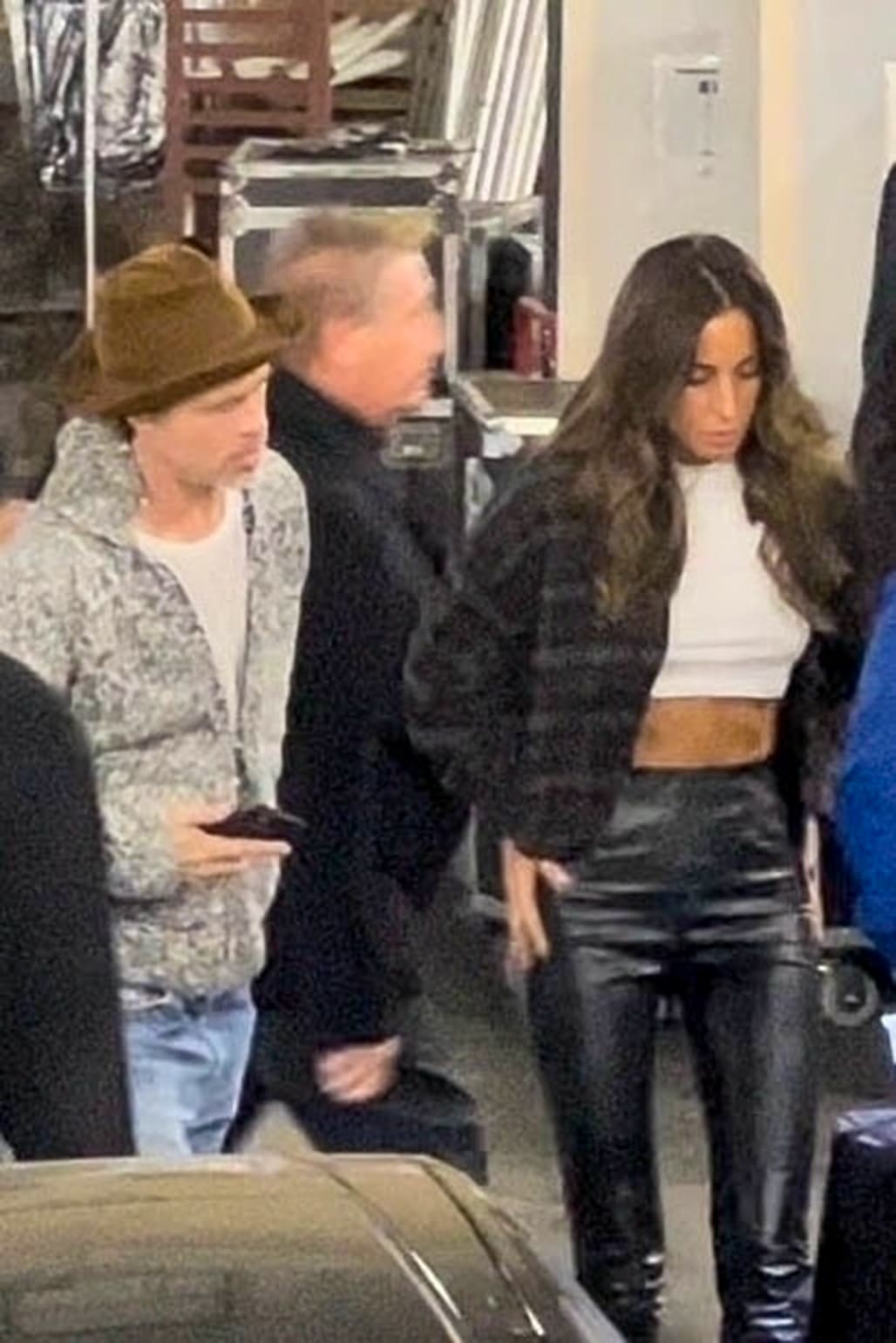 De acuerdo a la fuente consultada por People, Brad Pitt e Inés de Ramón se conocieron a través de una amiga en común. El medio también refirió que la empresaria es una persona "muy agradable".