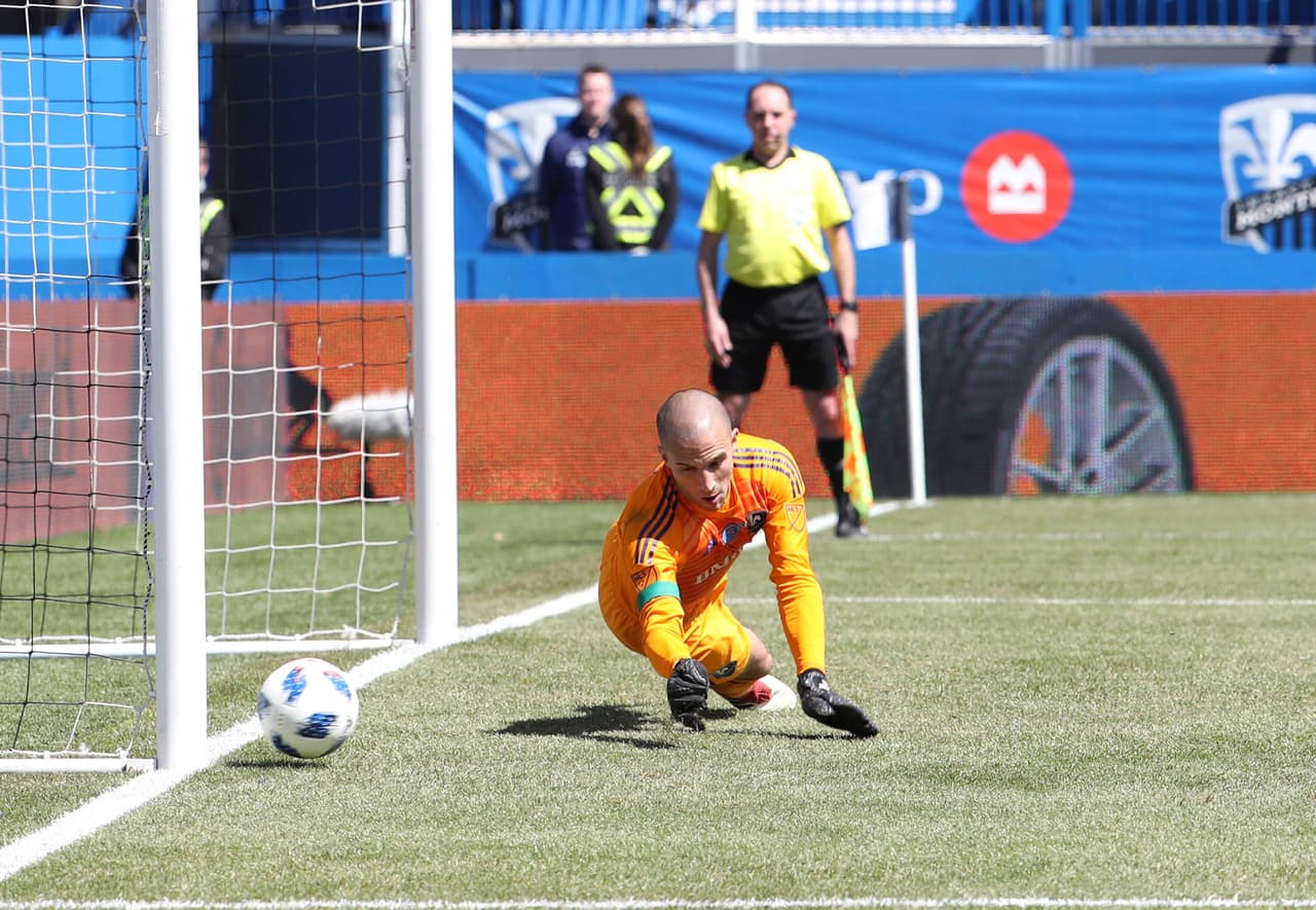 Evan Bush fue de nuevo víctima con Montreal Impact cuando Latif Blessing puso el 3-5 definitivo a favor de Los Angeles FC.