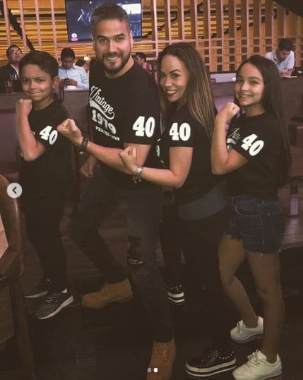 "[...] Creo que para nadie es nuevo saber que uno de mis más grandes sueños en la vida es ser papá, pero mientras no se presente a su cita la susodicha, ni modo. Entonces, así casualito a él (Dios) se le ocurrió que a lo que yo me iba a dedicar laboralmente en mi vida tendría que ser 'papá de mentiritas', así casualito [...]", continuó Daniel en su mensaje.