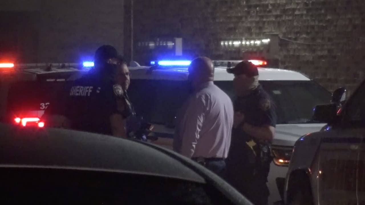 Hasta el momento no se ha dado a conocer más información. La investigación continúa.