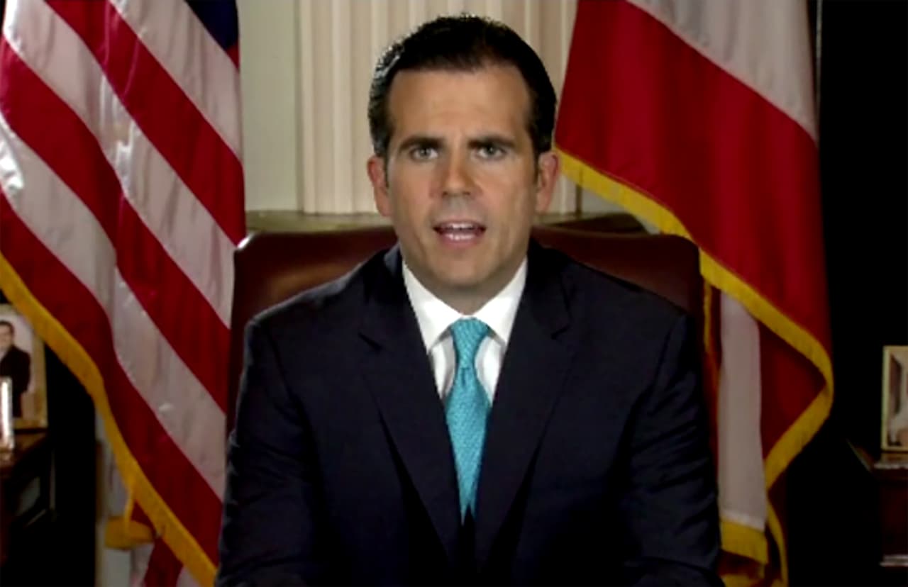 Ricardo Rosselló  firmó la Ley de la Comisión de Apuestas del Gobierno de Puerto Rico