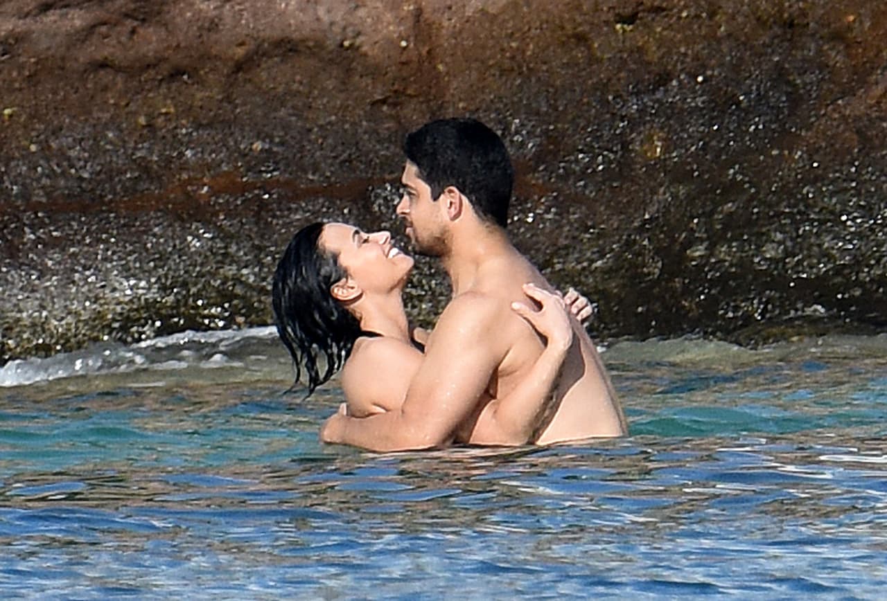 Pero de los abrazos más melosos están los que se da con su amado Wilmer Valderrama.