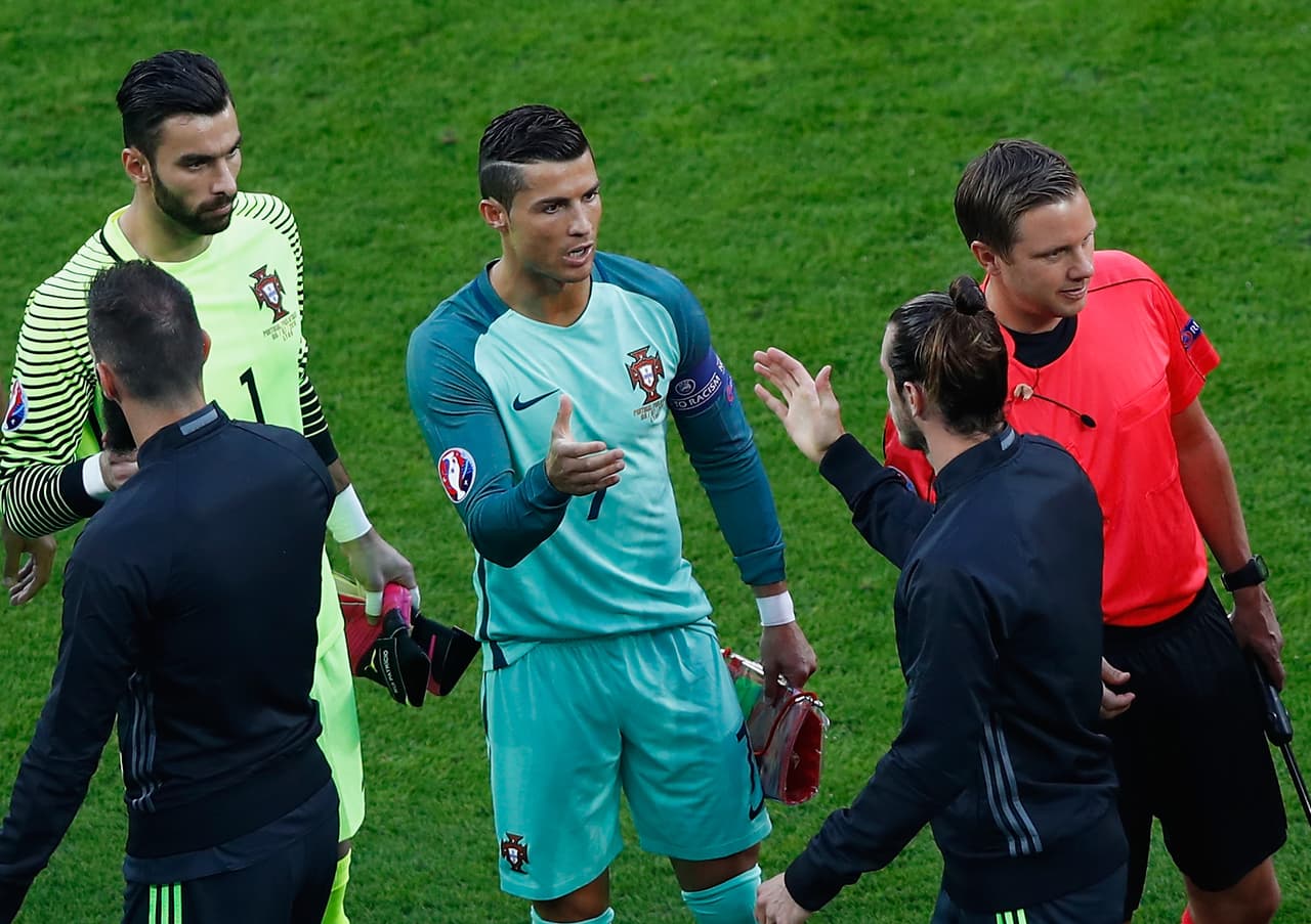 El frente a frente entre Cristiano y Bale, todo respeto y camaradería