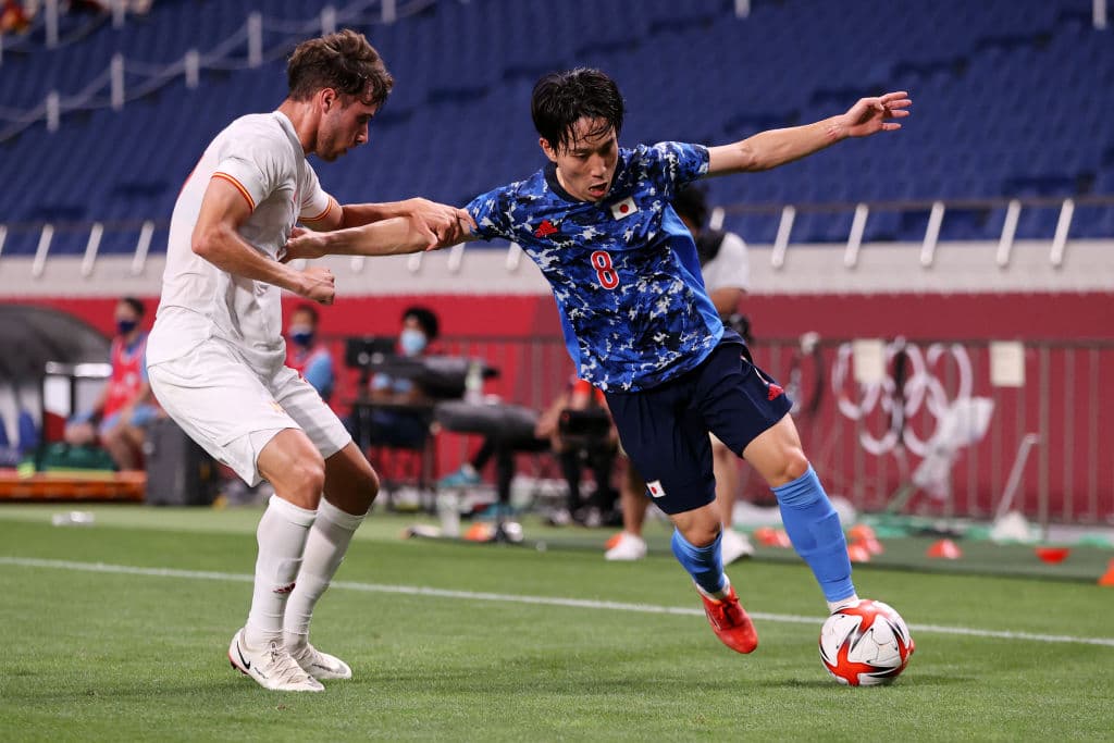 España se impone, con único gol de Marco Asencio, ante el equipo anfitrión y consigue su pase a la gran final de los Juegos Olímpicos de Tokyo 2020. Terminó el tiempo regular y fue hasta el minuto número 115 con un zurdazo, que el jugador español definió y consigue el pase. Japón se medirá ante México por la medalla de bronce.