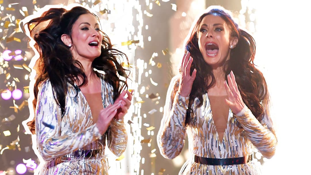 Conoce muy bien qué esperan los jueces de la competencia, pues el año pasado ella luchó hasta coronarse 
<b><a href="https://www.univision.com/shows/mira-quien-baila/dayanara-torres-gano-mira-quien-baila">campeona del reto de baile </a></b>más importante de la televisión hispana.