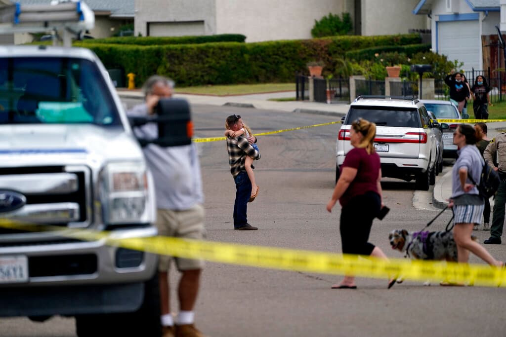 “No quiero dar demasiados detalles, pero es una escena bastante horrenda”, dijo Matsushita.
<br>
<br>Entre los daños, también había un camión de carga que quedó destruido por las llamas, indicaron las autoridades.
<br>