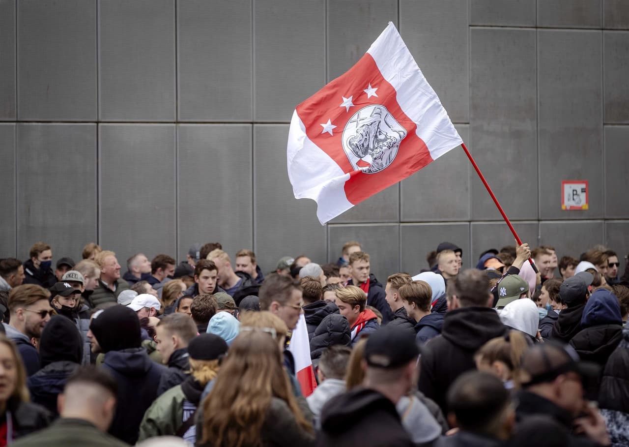 El Ajax consigue su trigésimo quinto título.