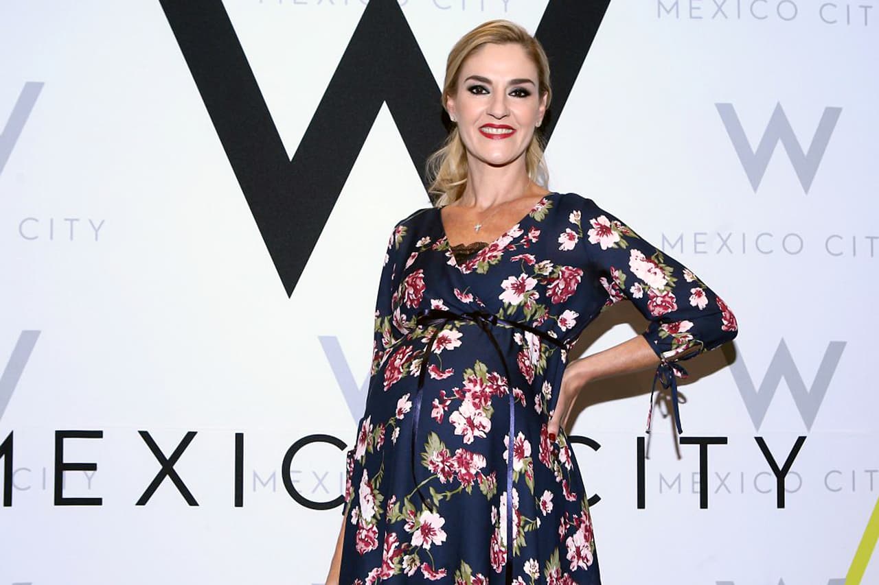 "Lo quiero mucho, porque independientemente de lo que la gente pensó en su momento o siga pensando o ya no piense, 
<b>conmigo fue un gran medio hermano</b>", reiteró Andere. 
<br>