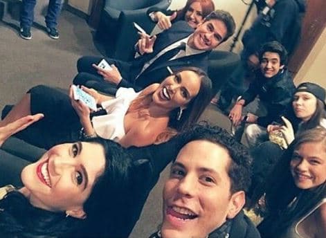 Mayrín reveló que Sebastián ya participó por primera vez en una telenovela sin tener preperación previa en actuación. El proyecto en el que participó su hijo se grabó en 2016 y se trató de la telenovela 'Despertar contigo', protagonizada por Daniel Arenas y Ela Velden, bajo la producción de Pedro Damián, donde Sebastián Poza interpretó a Abel 'Mosquito' Rojas.